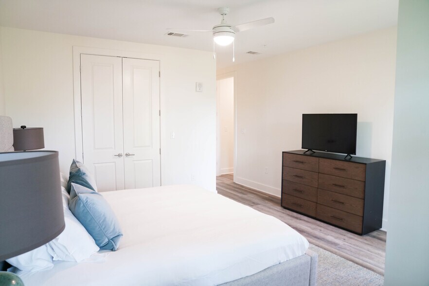 More Photos Of 179 S County Highway 393, Santa Rosa Beach Apartments For Sale