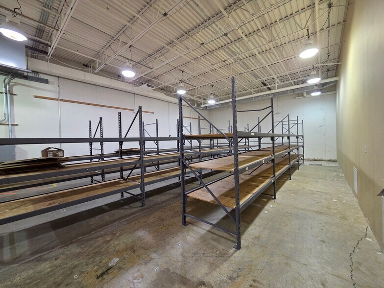 More Photos Of 2622 Scottsville Rd, Bowling Green General Retail For Lease