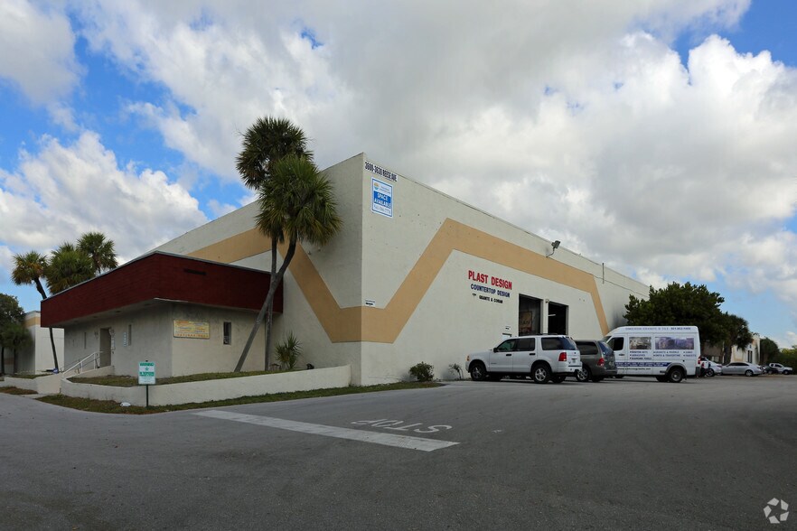 More Photos Of 3600-3630 Reese Ave, Riviera Beach Manufacturing For Lease