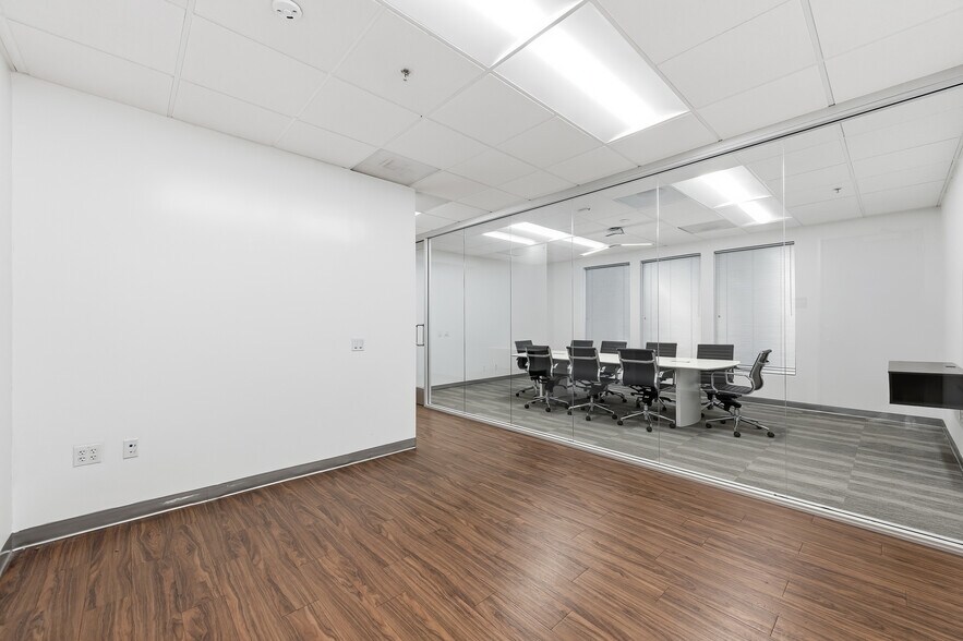 More Photos Of 2542 S Bascom Ave, Campbell Office For Sale