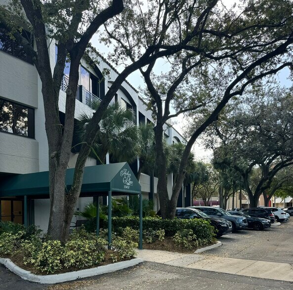 More Photos Of 15450 New Barn Rd, Miami Lakes Coworking Space