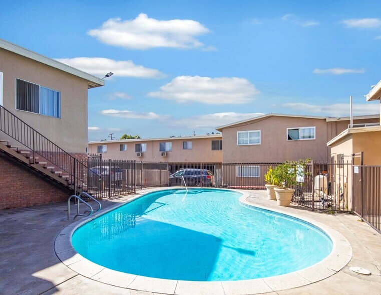 More Photos Of , Riverside Multifamily For Sale