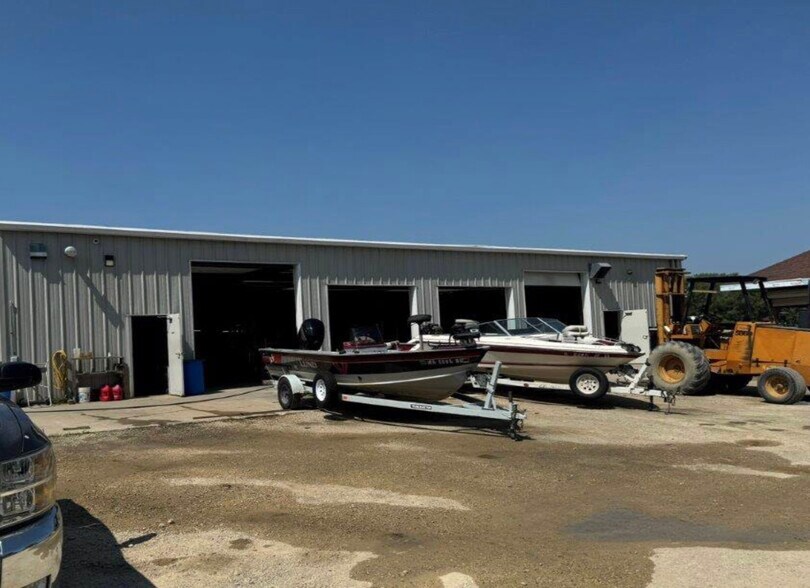 More Photos Of 807 E Harbor Rd, Milton Marina For Sale