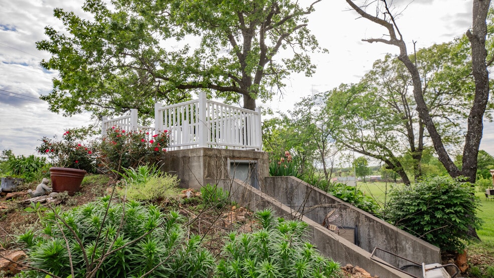 More Photos Of 8400 E 1320 Rd, Stockton Winery Vineyard For Sale