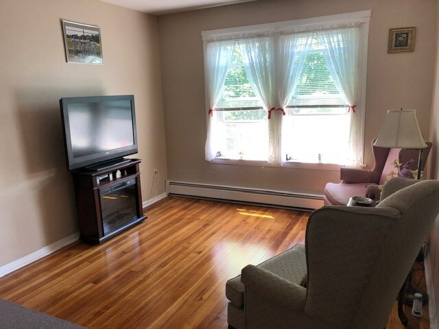 More Photos Of 411-431 N Main St, Bristol Apartments For Sale
