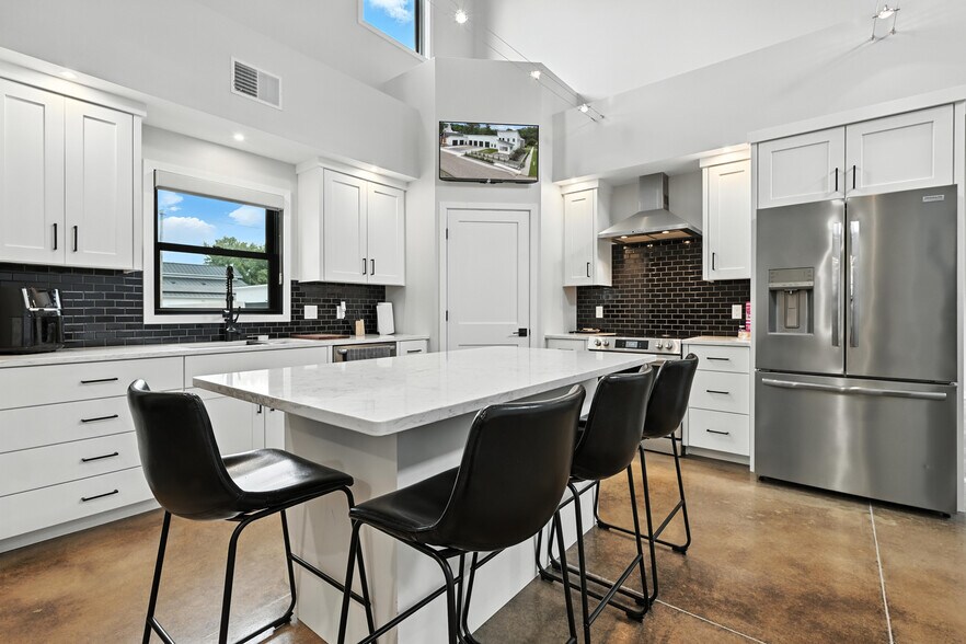 Primary Photo Of 3061 County Q rd, Nelsonville Flex For Sale