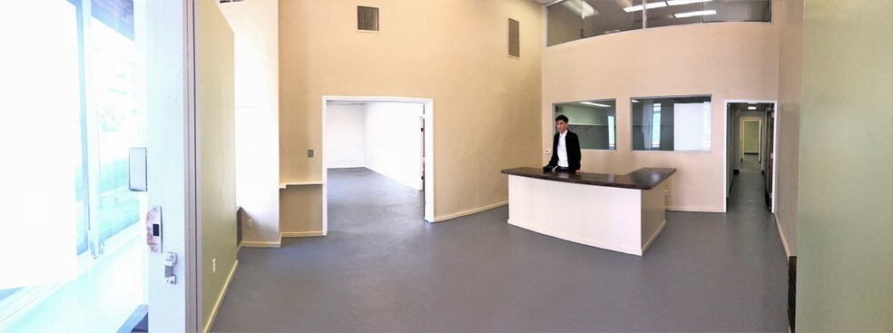 More Photos Of 160-166 W Pico Blvd, Los Angeles Apartments For Sale