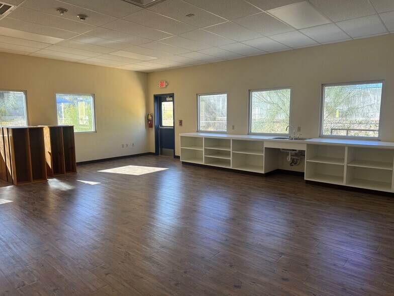 More Photos Of 2191 Sun Country Dr, El Paso Schools For Sale