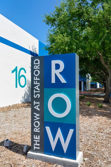 More Photos Of 3750-3776 Greenbriar Dr, Stafford Unknown For Lease