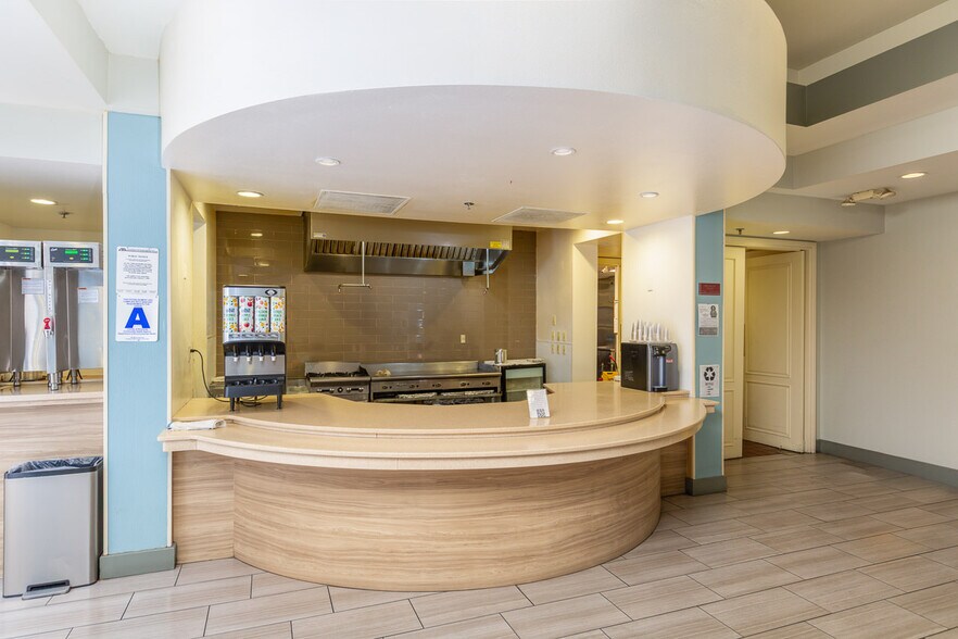 More Photos Of 74695 Highway 111, Palm Desert Hotel For Sale