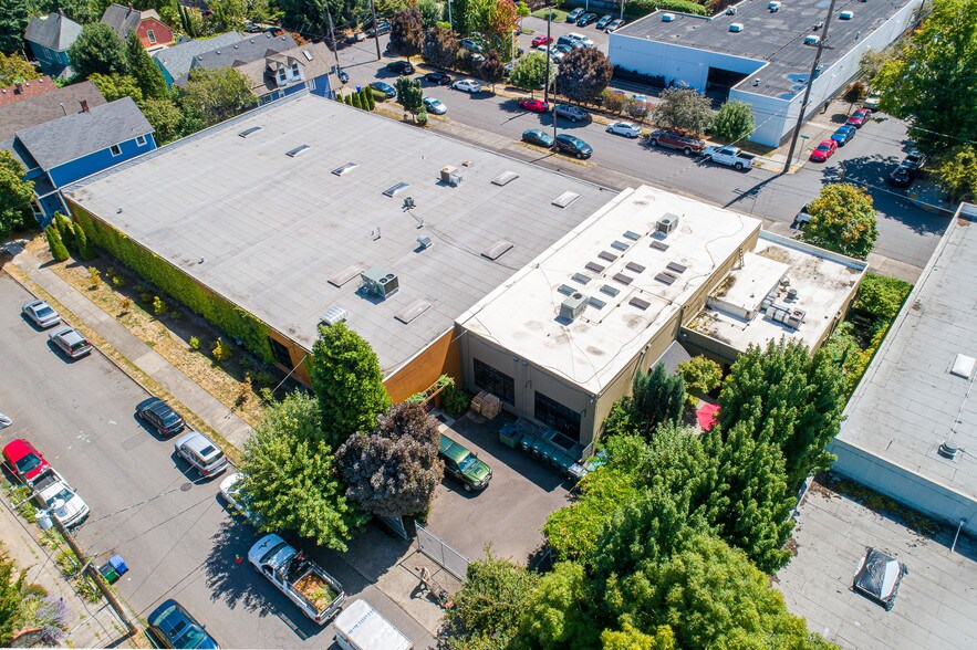 More Photos Of 45-57 NE Hancock St, Portland Light Manufacturing For Lease