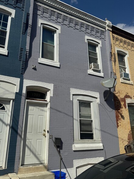 More Photos Of , Philadelphia Unknown For Sale