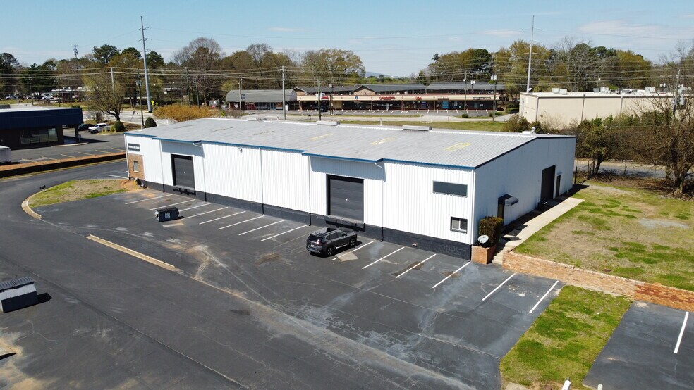 More Photos Of 1701-1761 McCoba Dr SE, Smyrna Distribution For Lease
