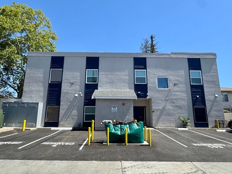More Photos Of 3000 T St, Sacramento Apartments For Sale