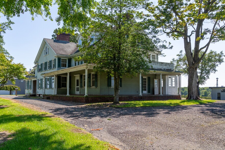 More Photos Of 27058 Mount Pleasant Rd, Columbus Winery Vineyard For Sale