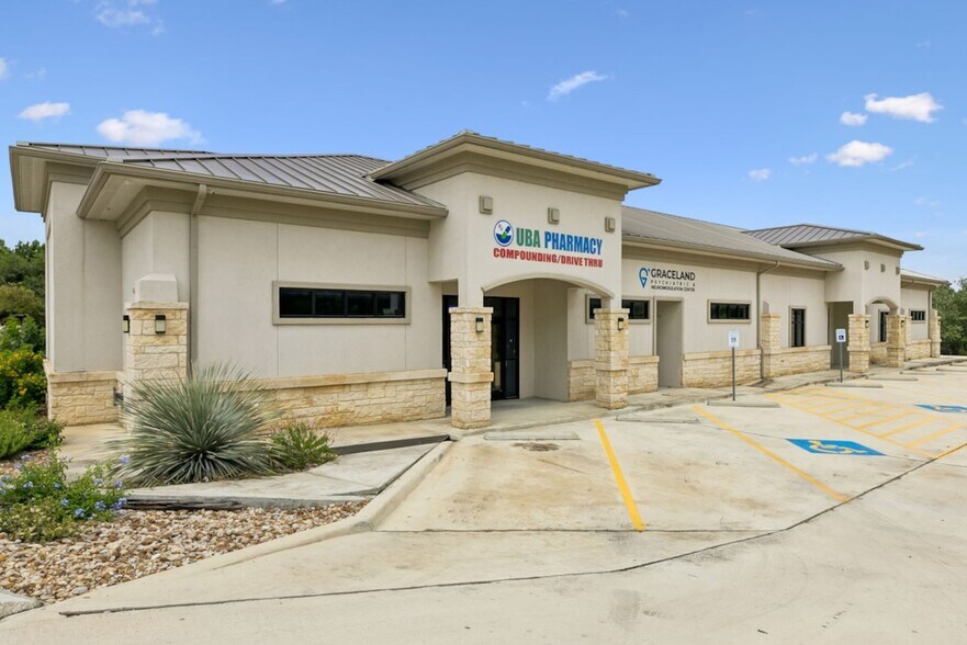Primary Photo Of 2003 Rogers Rd, San Antonio Medical For Lease