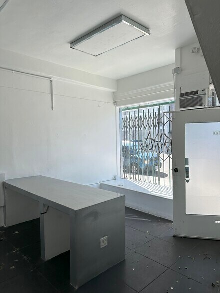 Primary Photo Of 1830-1832 W Sunset Blvd, Los Angeles Storefront Retail Office For Lease
