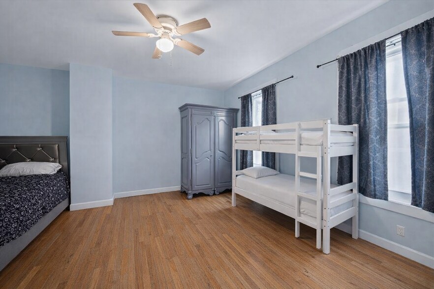 More Photos Of 137-139 Willett Ave, Port Chester Apartments For Sale