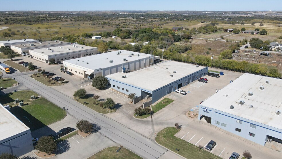 More Photos Of 6750 Corporation Pky, Fort Worth Warehouse For Lease