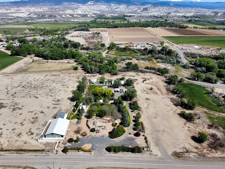 More Photos Of 5955 Sawmill Mesa Rd, Delta Specialty For Sale