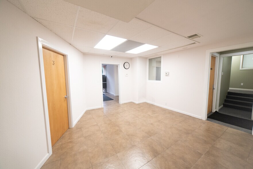 More Photos Of 1612 LaPorte Ave, Fort Collins Loft Creative Space For Lease