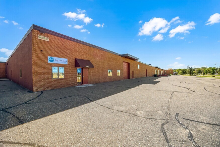 More Photos Of 130-150 Eva St, Saint Paul Warehouse For Sale