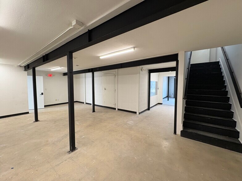 More Photos Of 915 Dallas St, San Antonio Loft Creative Space For Lease