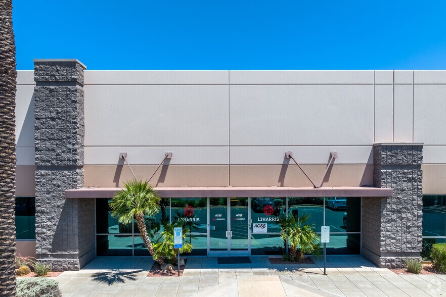 More Photos Of 19810 N 7th Ave, Phoenix Unknown For Lease