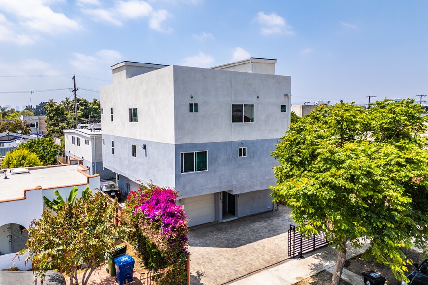 More Photos Of 2223 S Highland Ave, Los Angeles Apartments For Sale
