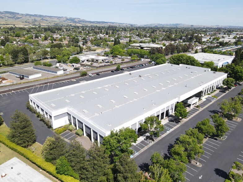 Primary Photo Of 755 Southpoint Blvd, Petaluma Unknown For Lease