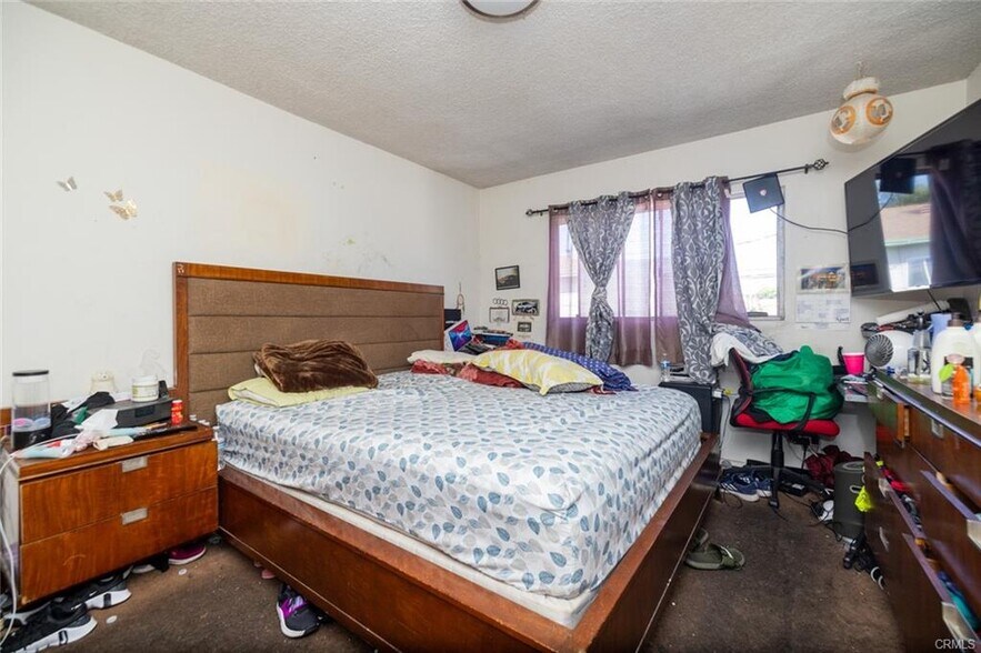 More Photos Of 2912 W Via Acosta, Montebello Apartments For Sale