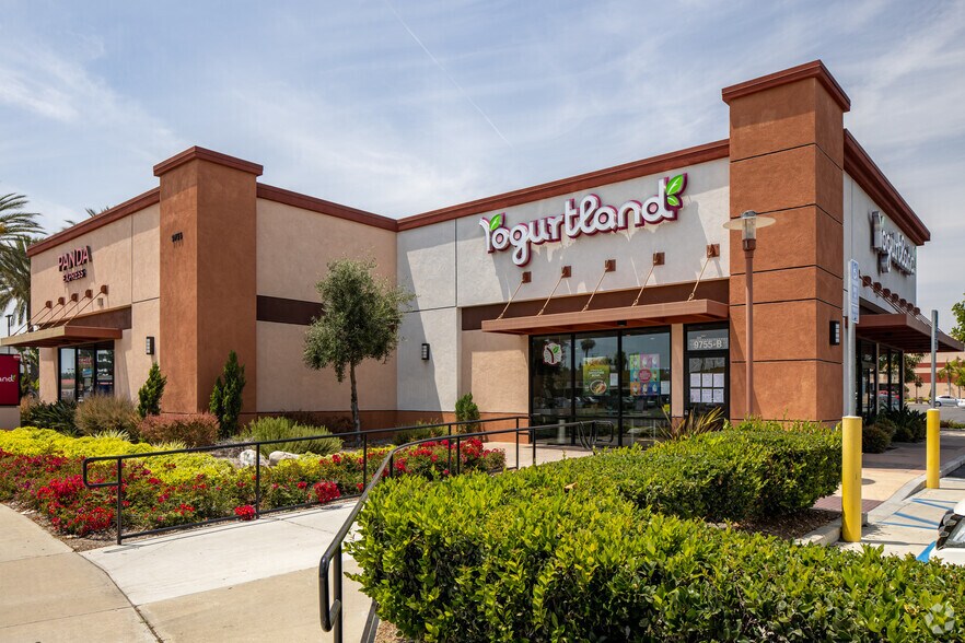 More Photos Of 9561-9971 Chapman Ave, Garden Grove Unknown For Lease