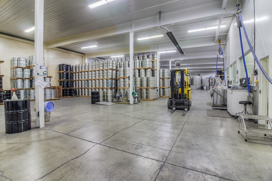 More Photos Of 11793 Fort Rd, White Swan Manufacturing For Sale