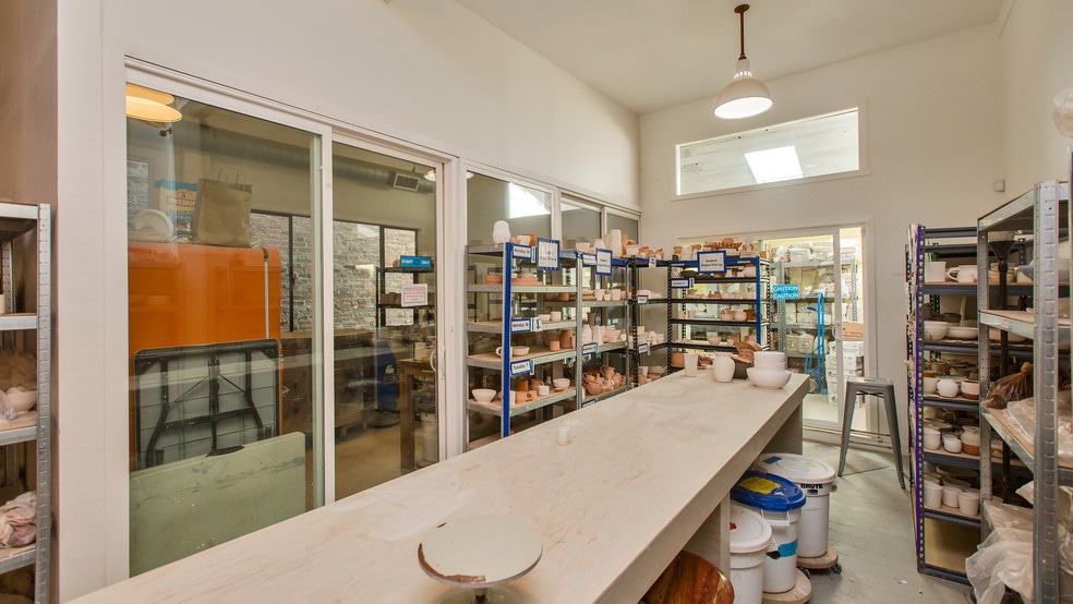 More Photos Of 1616-1618 Pacific Ave, San Francisco Office Residential For Lease