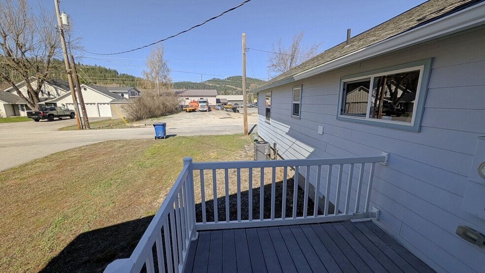 More Photos Of 108 N Division St, Pinehurst Medical For Sale