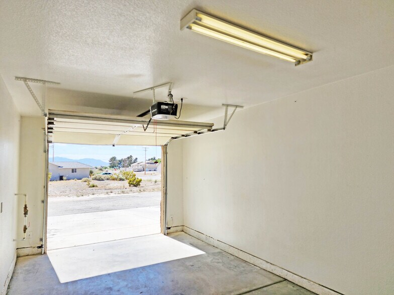 More Photos Of 1951 Teepee Rd, Pahrump Apartments For Sale