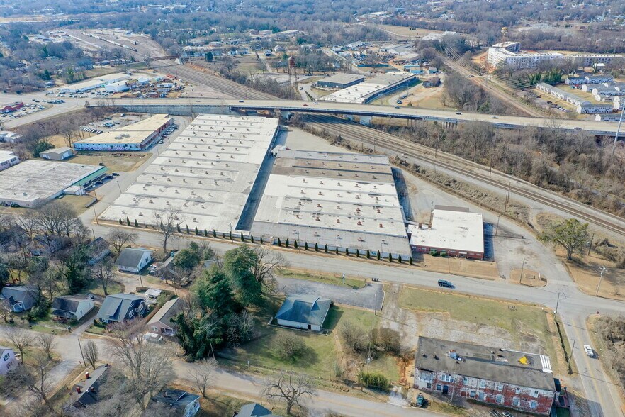 Primary Photo Of 1533 Buncombe Rd, Greenville Distribution For Lease