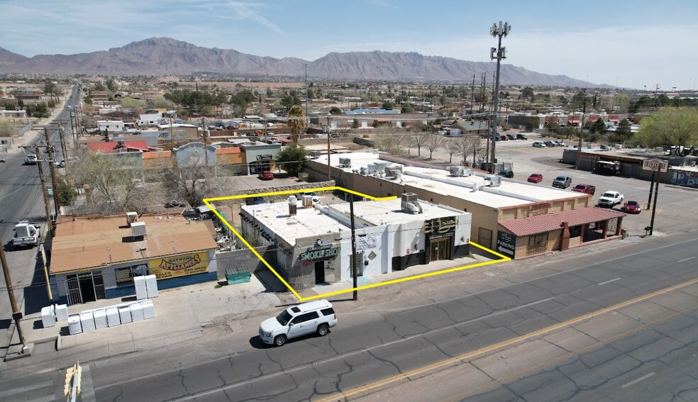 Primary Photo Of 5222 Doniphan Dr, El Paso Restaurant For Sale