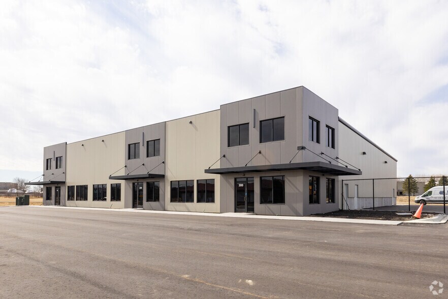 Primary Photo Of 1985 County Road 90, Maple Plain Industrial For Lease