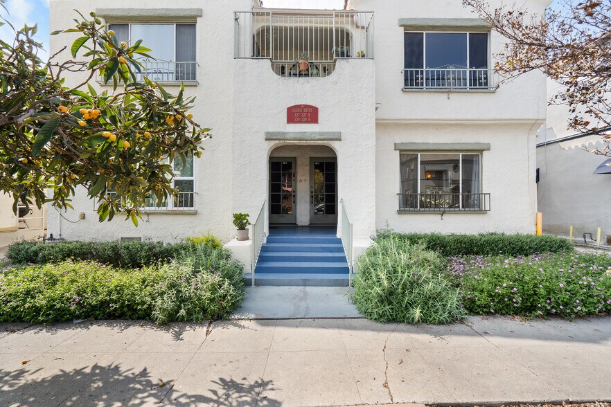 More Photos Of 327 N Ogden Dr, Los Angeles Apartments For Sale