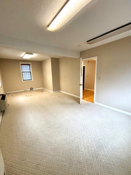 More Photos Of 269 Hanover St, Hanover Office For Lease