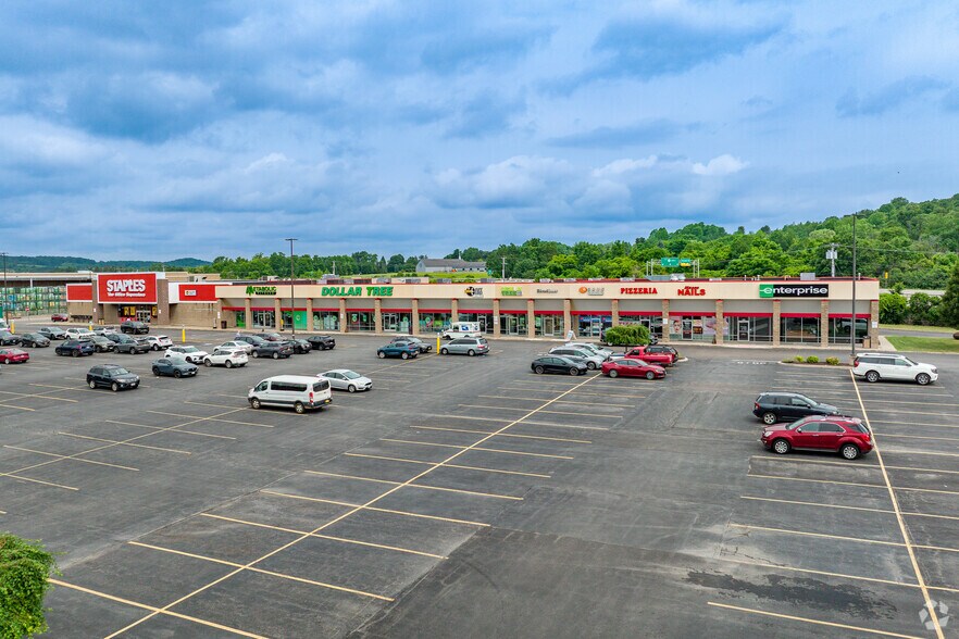 More Photos Of 3718-3736 Milton Ave, Camillus General Retail For Lease