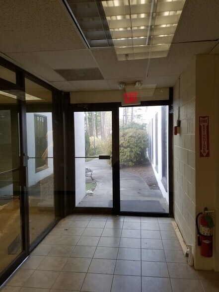 More Photos Of 123 Washington St, Holliston Light Manufacturing For Lease