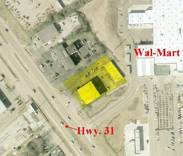 More Photos Of 2169 Pelham Pky, Pelham Service For Lease