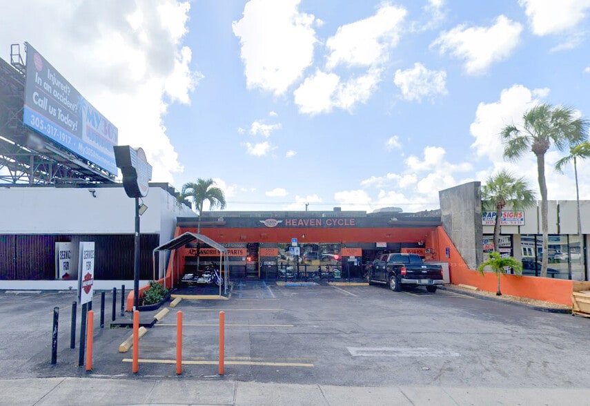 More Photos Of 7254 Bird Rd, Miami General Retail For Sale