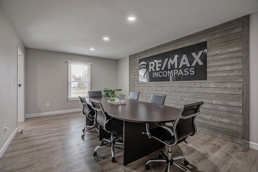 More Photos Of 304 Edgewood Dr, Trenton Medical For Lease