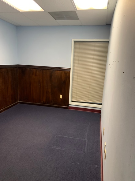 More Photos Of 4115 Medical Dr, San Antonio Unknown For Lease