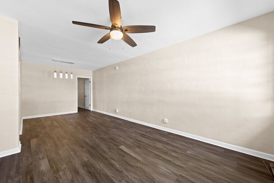 More Photos Of 1311-1315 N 19th Ave, Hollywood Multifamily For Sale