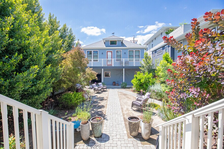 More Photos Of 2220 Capitol Ave, Sacramento Apartments For Sale