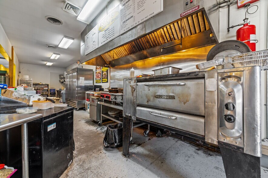 More Photos Of 39365 US Highway 264 E, Belhaven General Retail For Sale